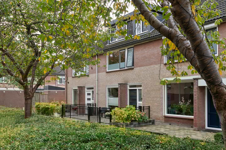 Burgemeester Schefferstraat 2 in Arkel