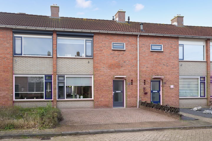 Burgemeester Smitstraat 11 in Sprang-Capelle foto