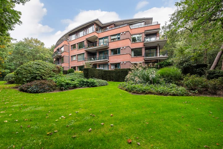 Burgemeester Staablaan 28 in Wassenaar foto