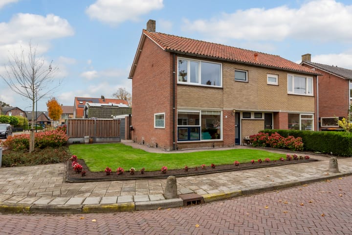 Foto van woning Burgemeester van Beeck Calkoenstraat 1, Cothen