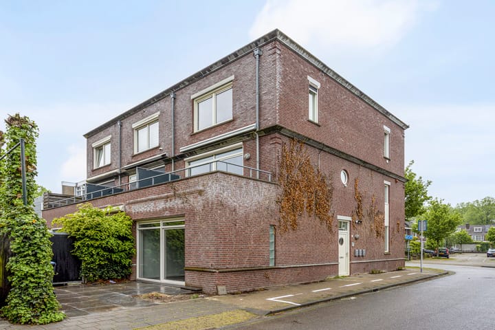 Burgemeester van de Mortelstraat 23b in Tilburg