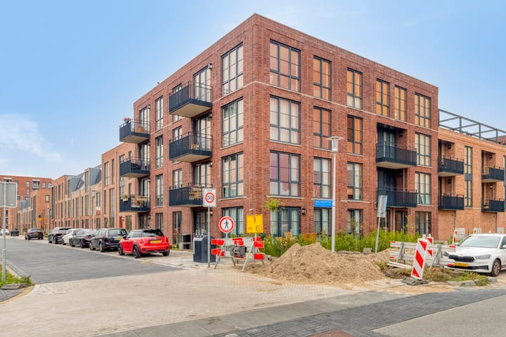 Burgemeester van Dijkesingel 208h in Gouda foto