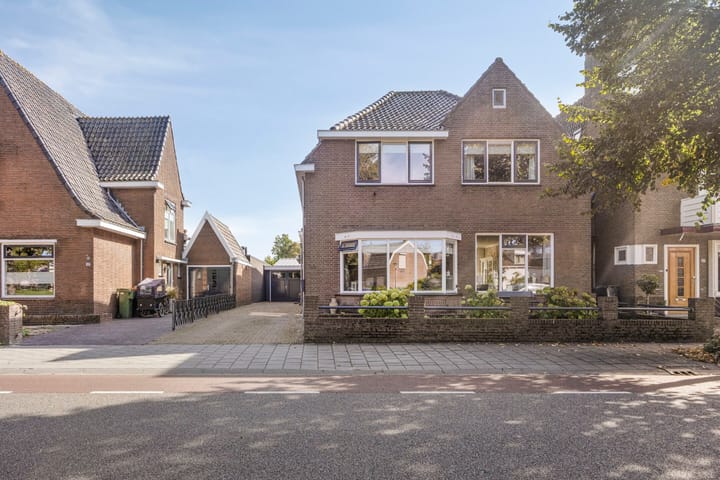 Foto van woning Burgemeester van Engelenweg 145, IJsselmuiden