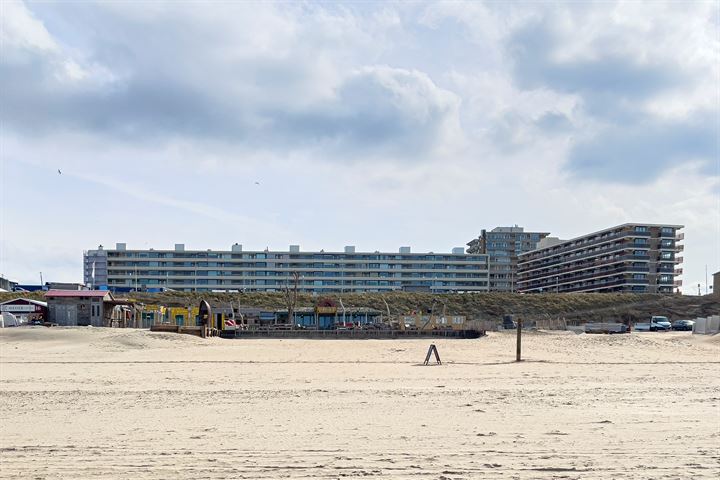 Burgemeester van Fenemaplein 16F-4 in Zandvoort foto