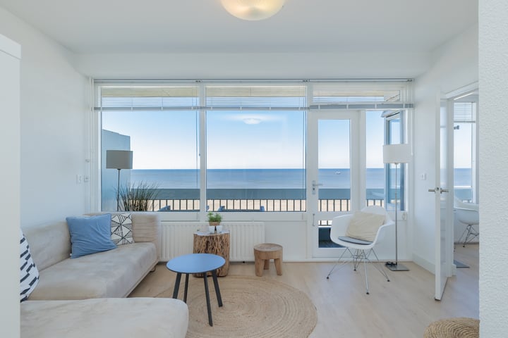 Foto van woning Burgemeester van Fenemaplein 2a-0403, Zandvoort