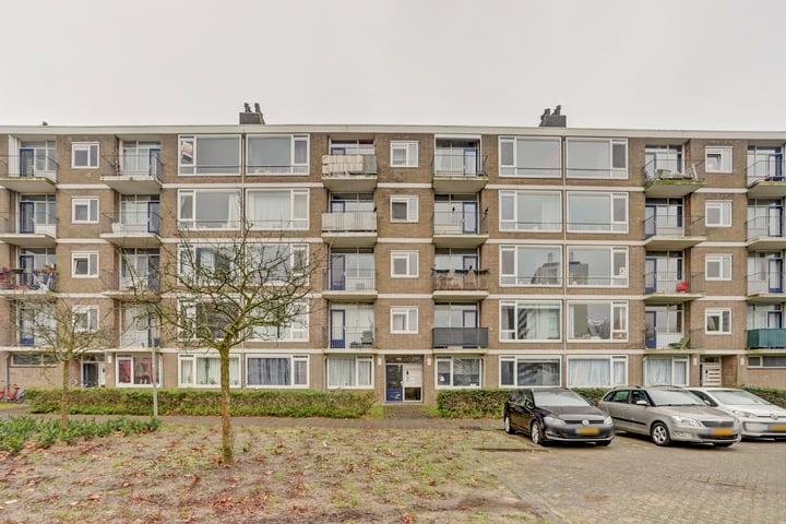 Burgemeester Van Haarenlaan 785 in Schiedam foto