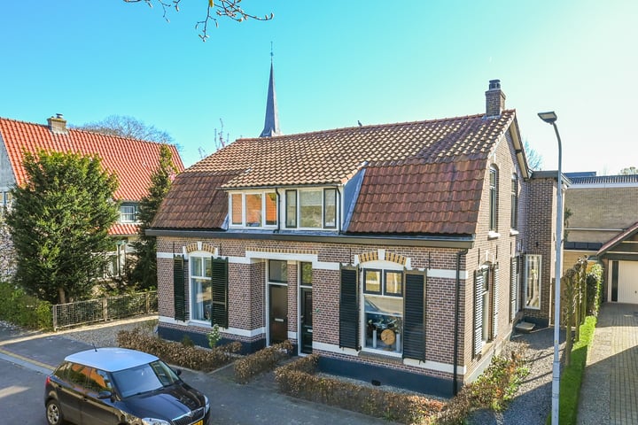 Burgemeester van Oordtstraat 7 in Ermelo