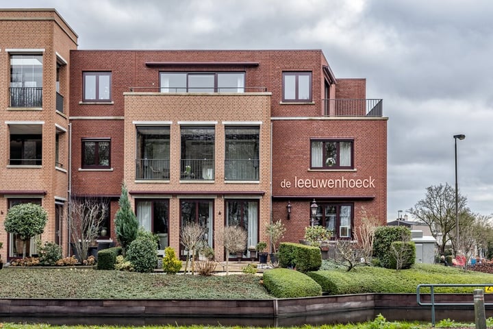 Burgemeester van Oostenweg 1e in Bergschenhoek foto