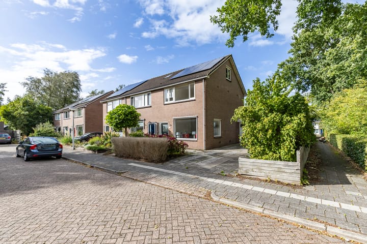 Foto van woning Burgemeester van Panhuyslaan 135B, Burgum