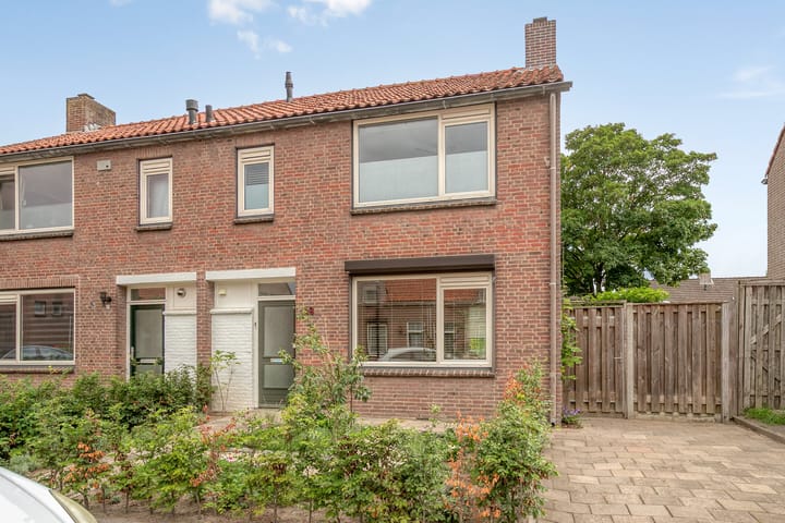 Foto van woning Burgemeester van Poppelstraat 49, Gilze