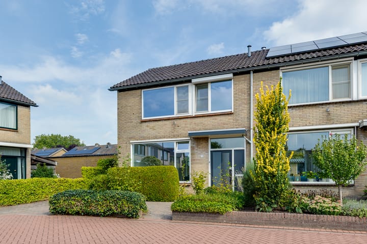 Foto van woning Burgemeester van Tuyllstraat 19, Varsseveld