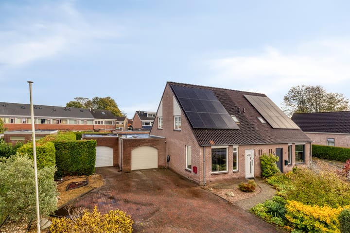 Burgemeester van Weringstraat 68 in Oude Pekela foto