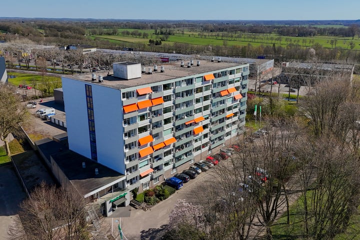 Burgemeester Wuiteweg 195 in Drachten foto