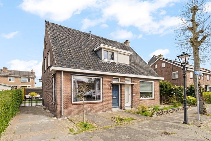 Burgerdijkstraat 25 in Krimpen aan den IJssel foto