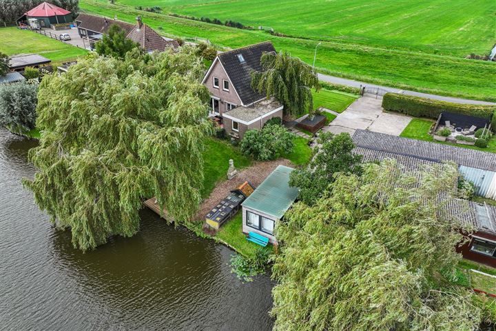 Busch en Dam 16 in Uitgeest foto
