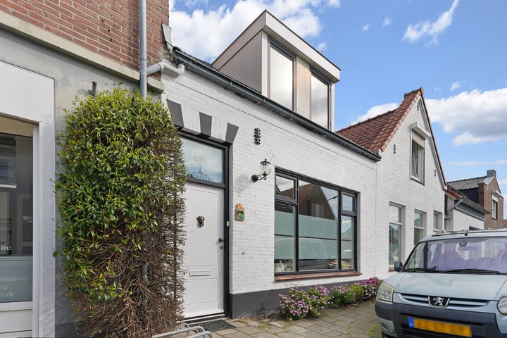 Buteuxstraat 8 in Oost-Souburg foto