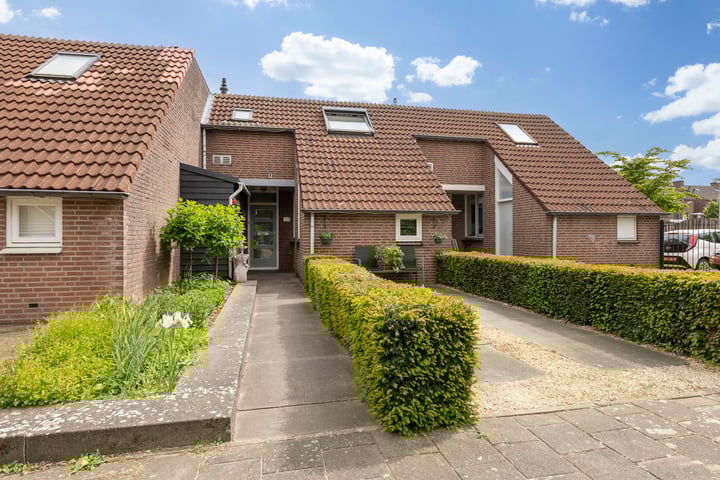 Buurschappenlaan 121 in 's-Hertogenbosch foto