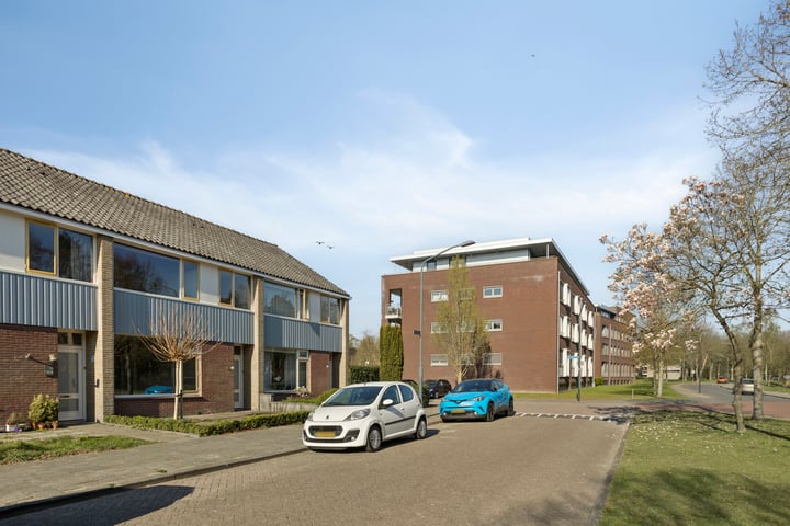 Buurstede 112 in Oosterhout foto