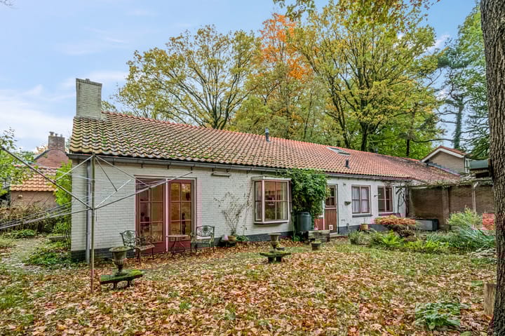 Buurtmeesterweg 42 in Ede foto