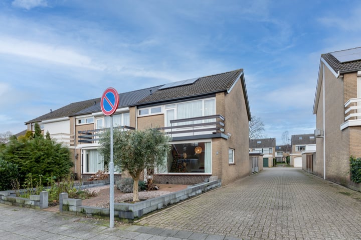 Buurtweg 72 in Halsteren foto