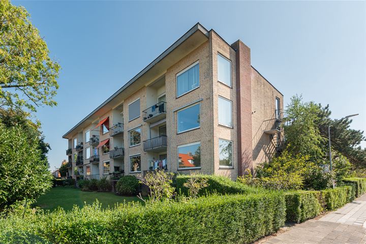 C. Evertsenstraat 159 in Hilversum foto