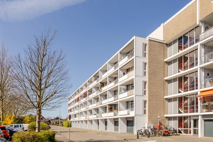 C.F. Smeetslaan 196 in Castricum foto