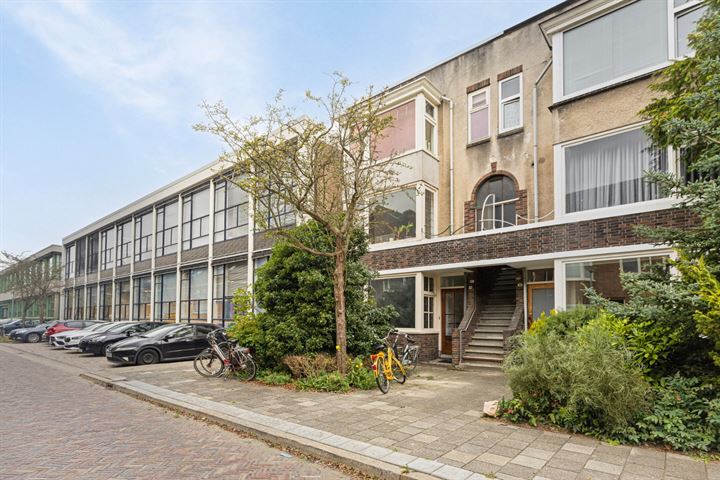 C.H. Petersstraat 4a in Groningen foto