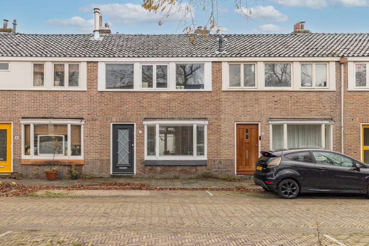 C.W.Bruinvisstraat 11 in Alkmaar