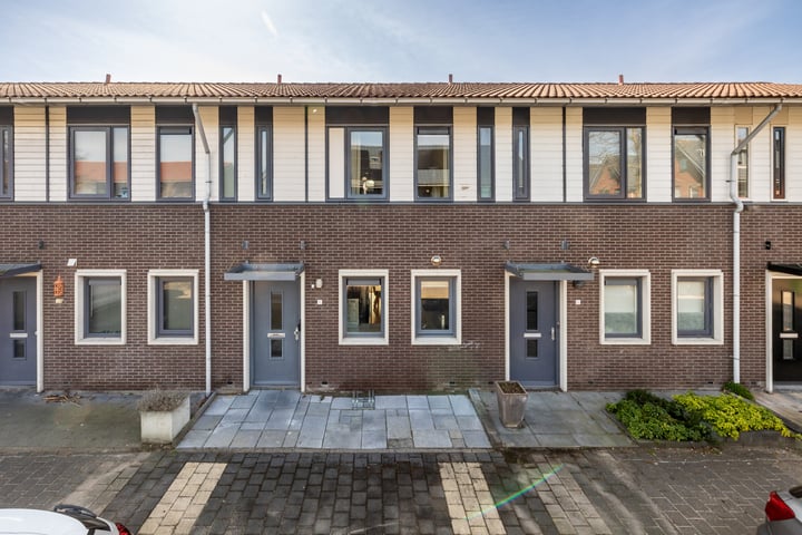 Cairostraat 8 in Purmerend foto