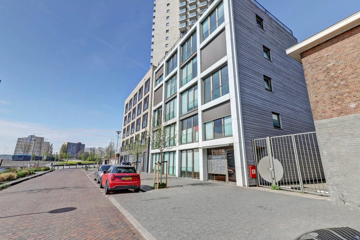 Calandkade 161U in 's-Gravenhage