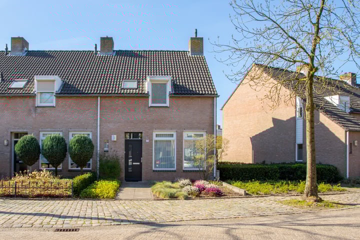 Calluna 24 in Oost West en Middelbeers foto
