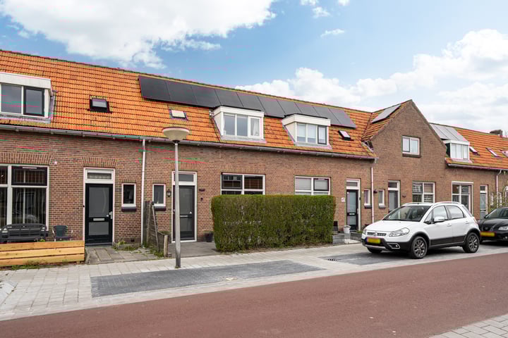Cambuursterpad 25 in Leeuwarden foto