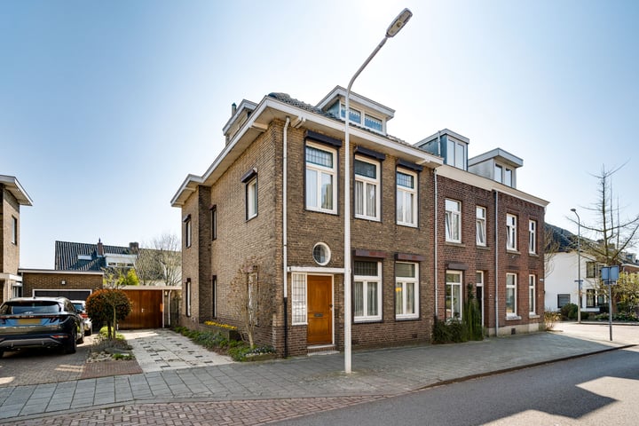 Cannerweg 199 in Maastricht foto