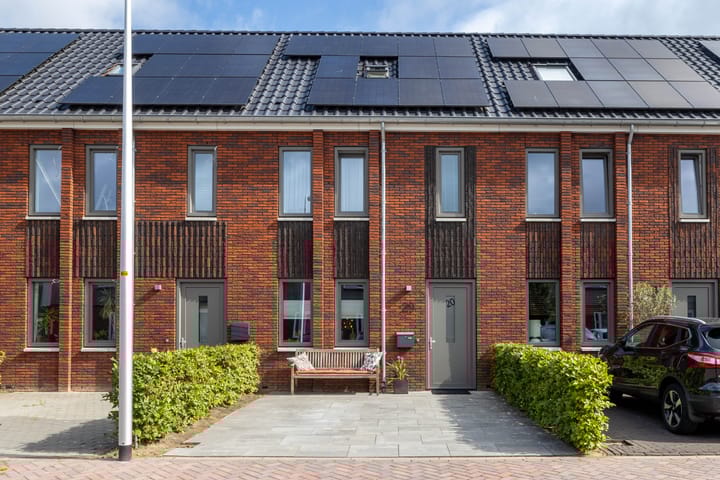 Cardinaalstraat 20 in Almelo foto