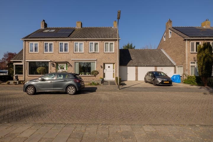 Carillonstraat 4 in Schoonhoven