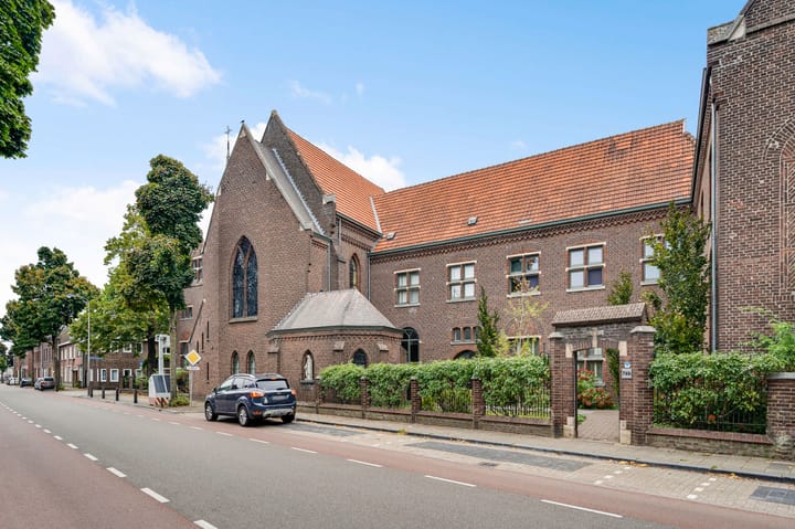 Carmelitessenstraat 54 in Roermond foto