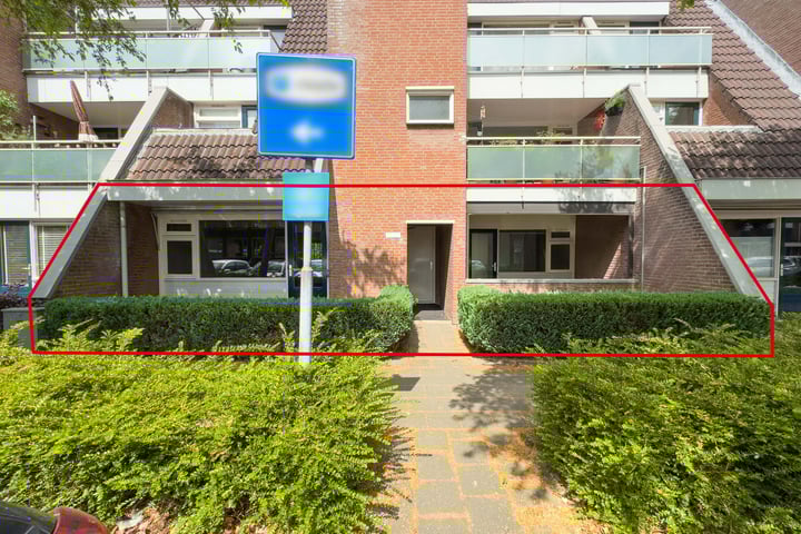 Caspar Damstraat 27 in Zundert foto
