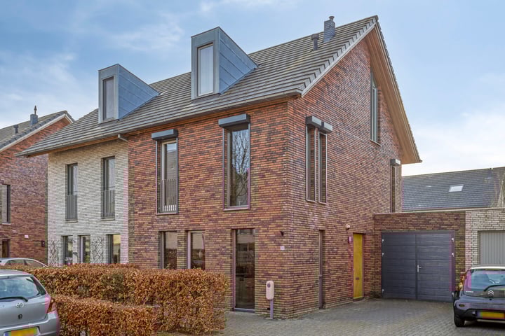 Caspar Philipsstraat 34 in Deventer foto