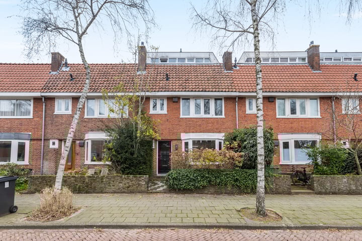 Catharina van Clevelaan 12 in Amstelveen foto