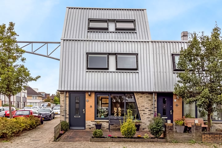 Cees Buddingh'hof 64 in Hoorn foto