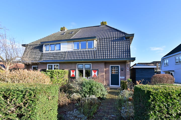 Ceintuurbaan 39 in Huizen foto
