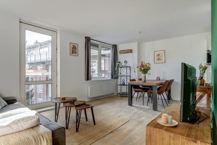 Celebesstraat 61E in Amsterdam foto