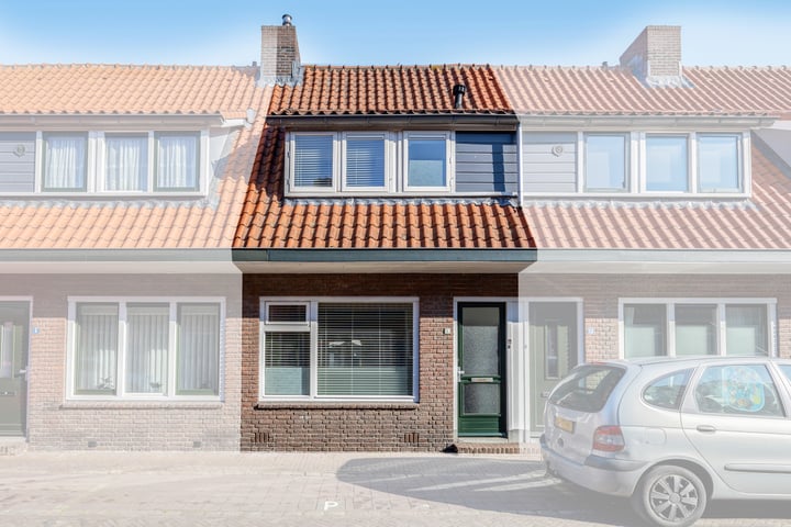 Celzusterenstraat 8 in Amersfoort foto