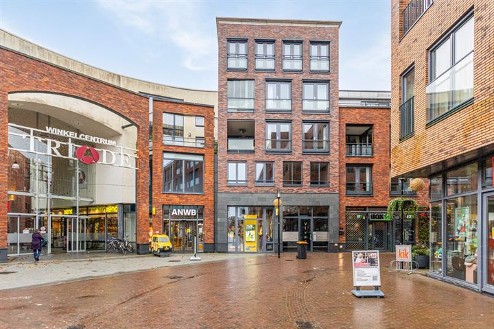 Ceresplein 86 in Assen foto