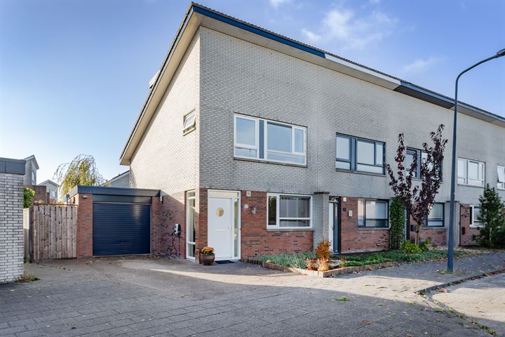 Cézannehof 57 in Hoorn foto