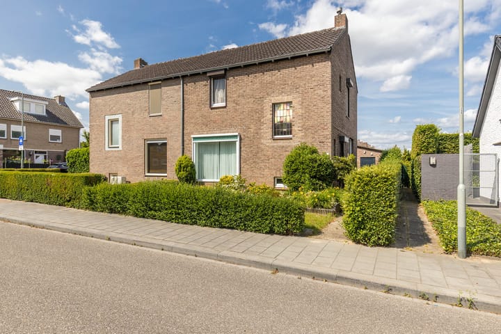 Foto van woning Charles de Geloesstraat 1, Elsloo