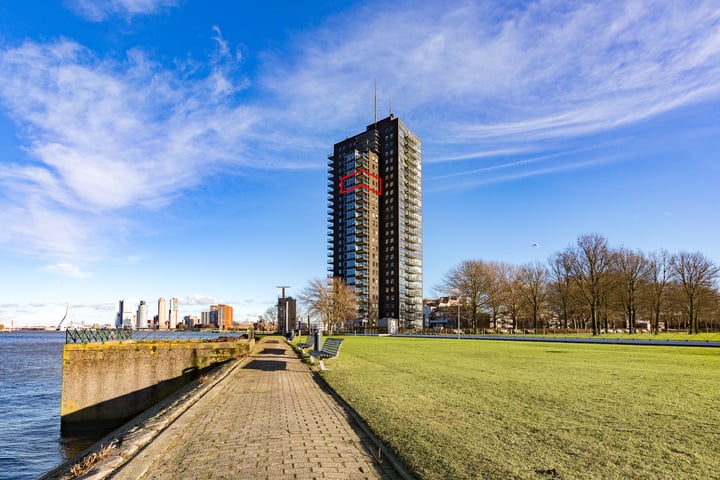 Charloisse Hoofd 83E in Rotterdam foto