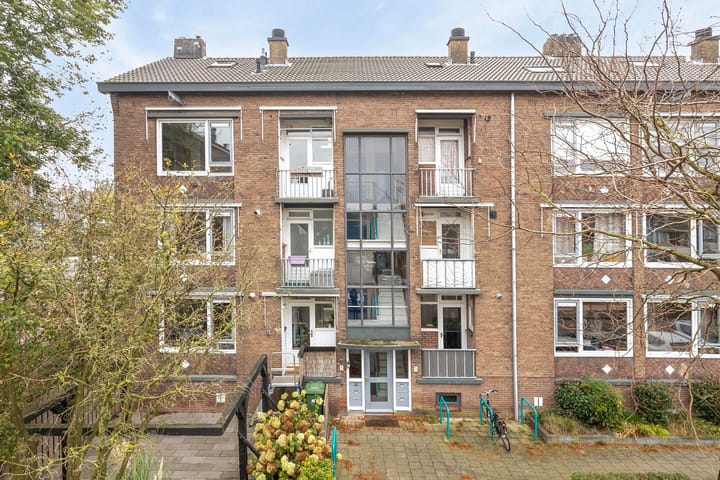 Charlotte de Bourbonstraat 72 in Alphen aan den Rijn foto