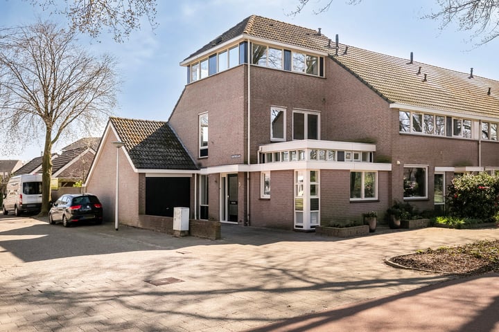 Chartreslaan 3 in Eindhoven foto