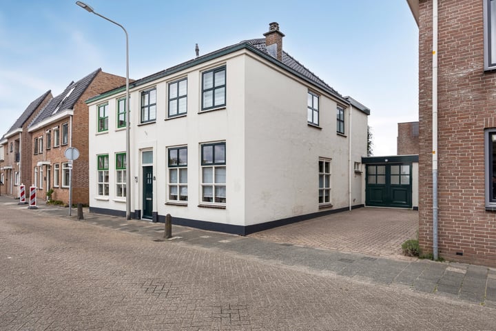 Choorstraat 38 in Monster